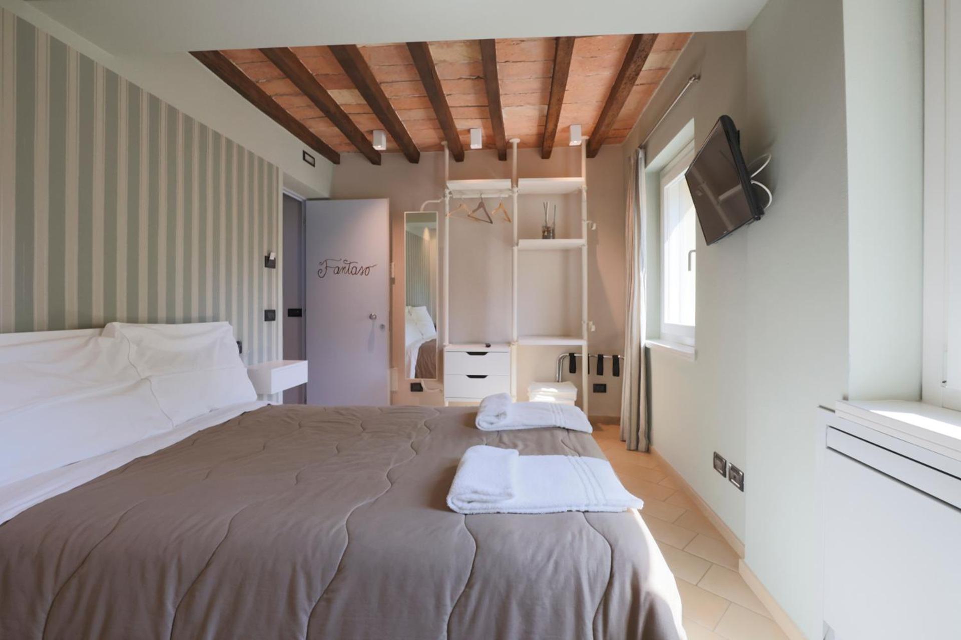 Emilio'S Rooms Кастельветро-ди-Модена Экстерьер фото