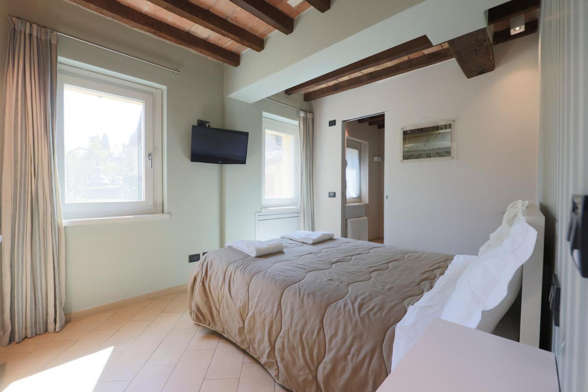 Emilio'S Rooms Кастельветро-ди-Модена Экстерьер фото