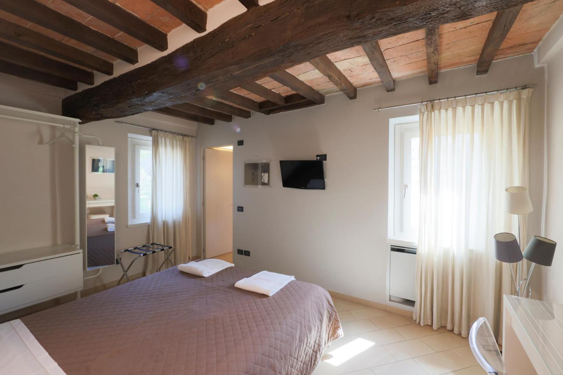 Emilio'S Rooms Кастельветро-ди-Модена Экстерьер фото