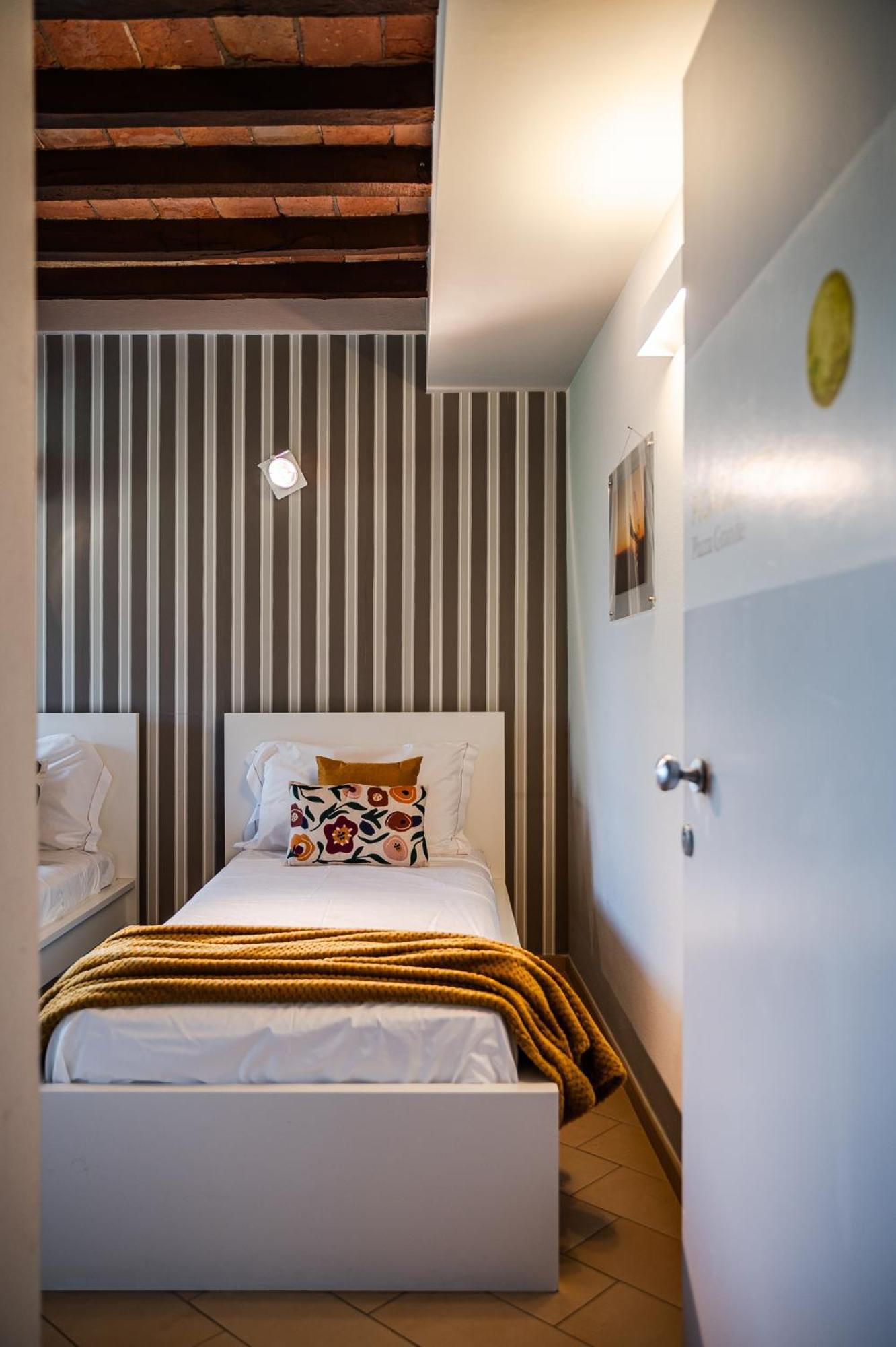 Emilio'S Rooms Кастельветро-ди-Модена Экстерьер фото